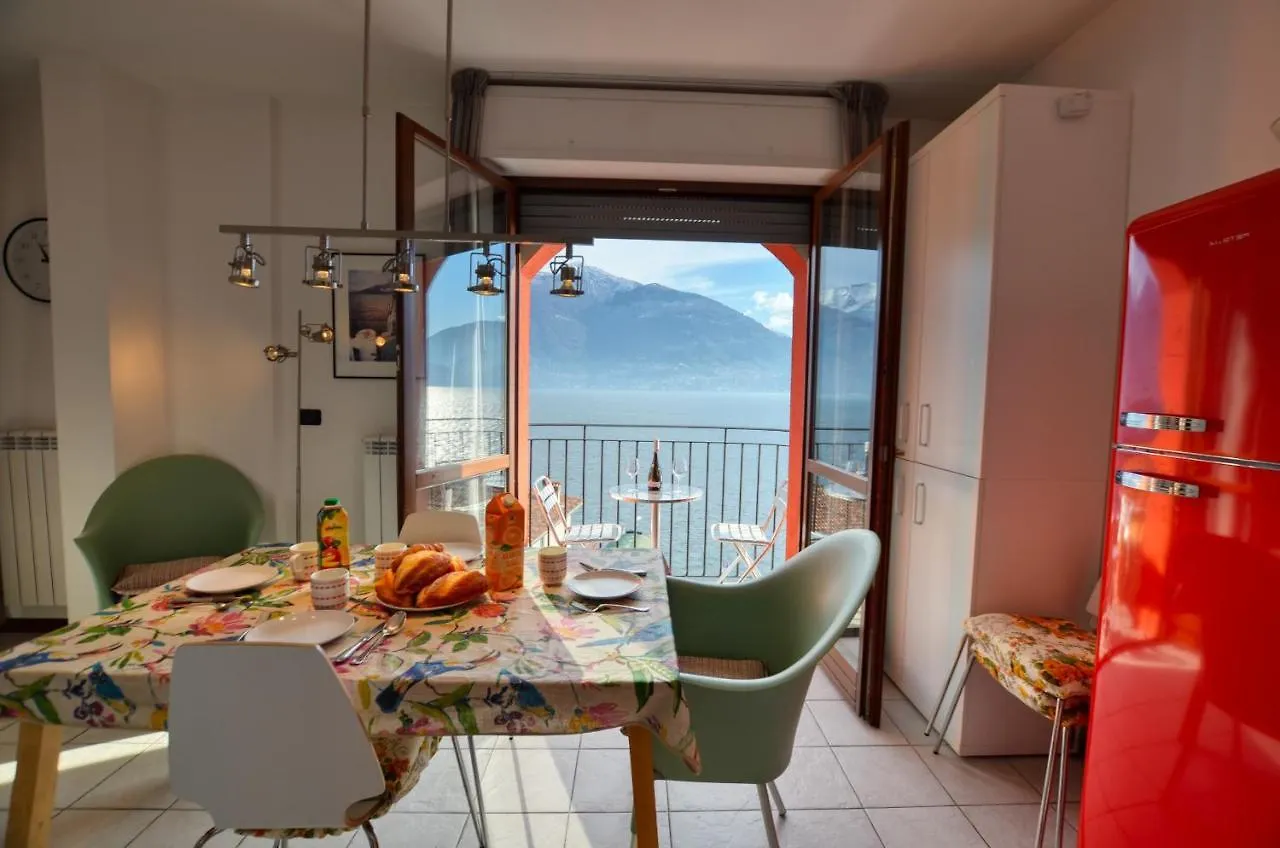 Lake View Apartment Golden Triangle Acquaseria