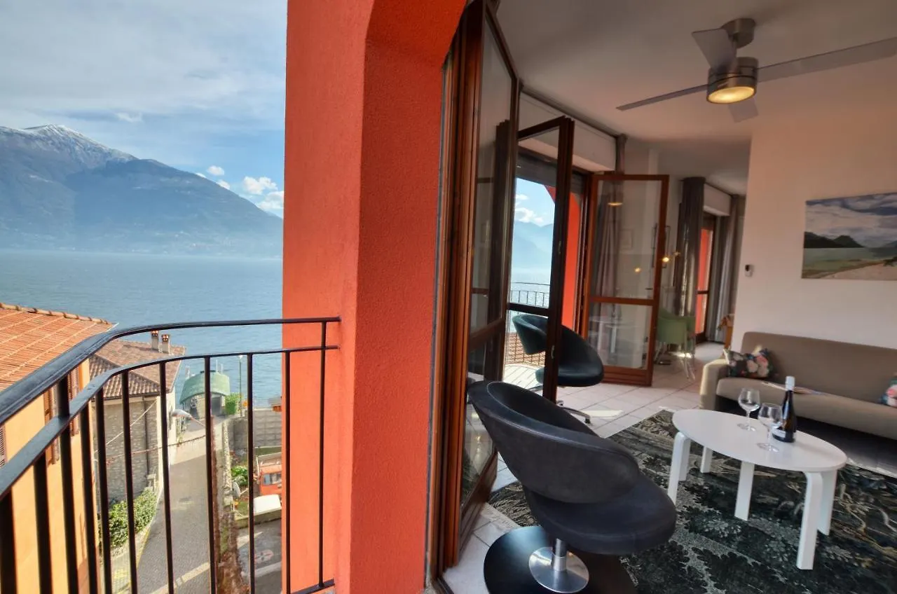 Lake View Apartment Golden Triangle Acquaseria Italië